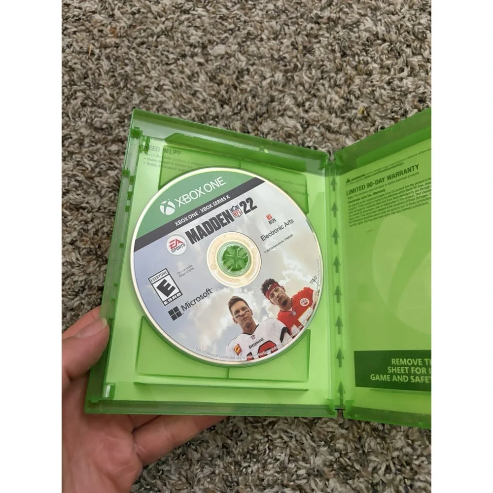 Madden NFL 22 Microsoft Xbox One Series Video Game Football Brady Mahomes Cover